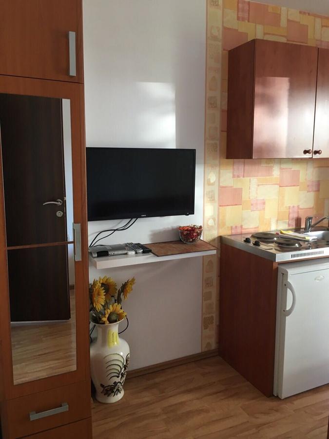 Apartments Manojlovic บุดวา ภายนอก รูปภาพ