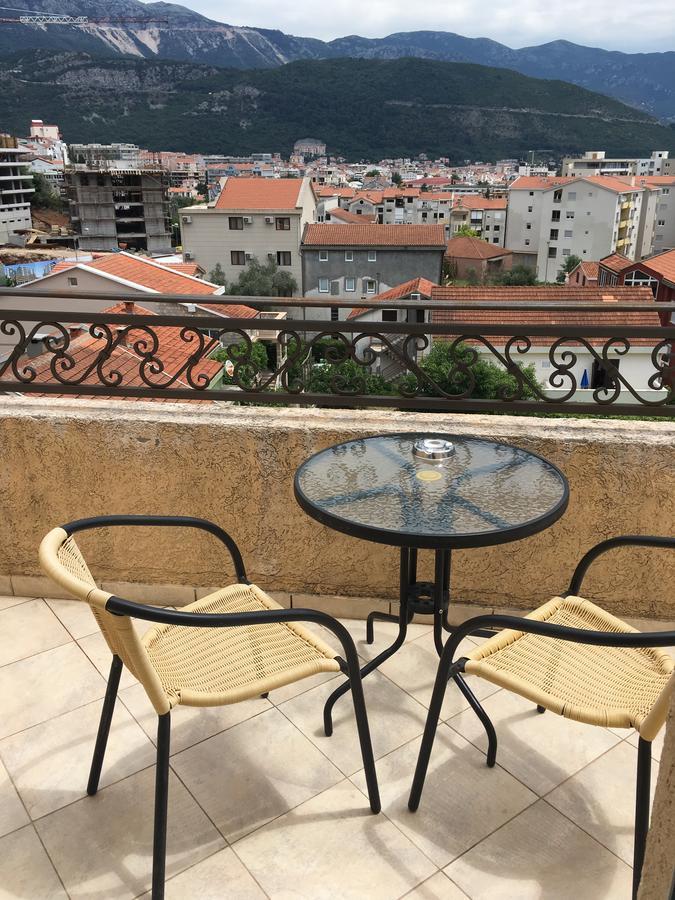 Apartments Manojlovic บุดวา ภายนอก รูปภาพ